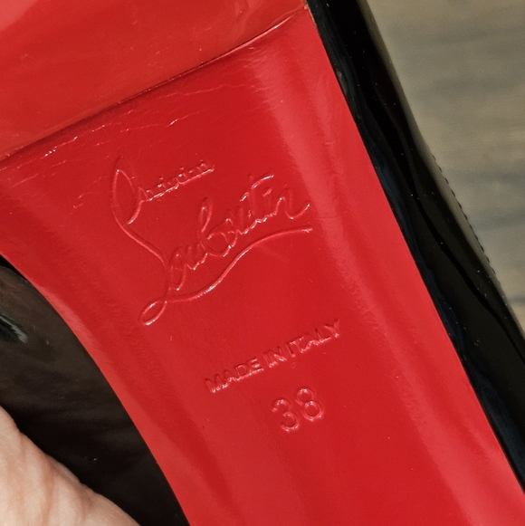 Christian Louboutin New Very Privé Pump - SIZE 38 - Picture 11 of 15